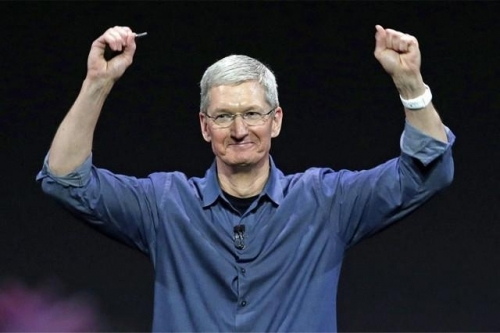 苹果创新乏力“钱”途仍在 市值或至万亿 