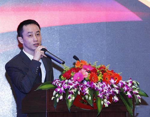 华帝股份新董事长潘叶江 