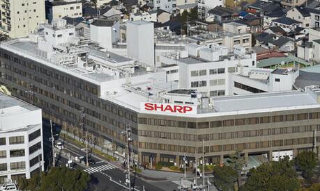 富士康压价收购夏普 夏普连年亏损不堪重负 预定3月初签订最后合约