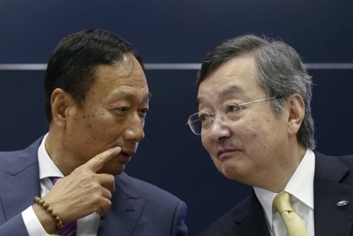 富士康226亿拿下夏普 海信默默躺枪