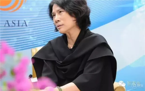 格力业绩大降422亿，董明珠黯然失色？