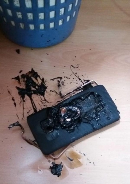 Note 7被曝香港首炸 三星又说是外来热力导致