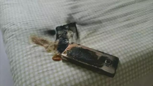 三星害怕外传的视频首度公开 手机爆炸过程惊人