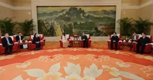 董明珠一年三见天津市委书记李鸿忠，两人说了啥？