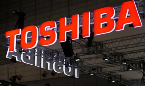 日本政府阻止东芝出售半导体业务后，东芝终于想通了