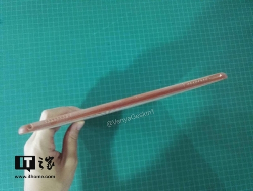 10.5Ӣ��iPad Pro���ȷ�ϣ��߿��խ