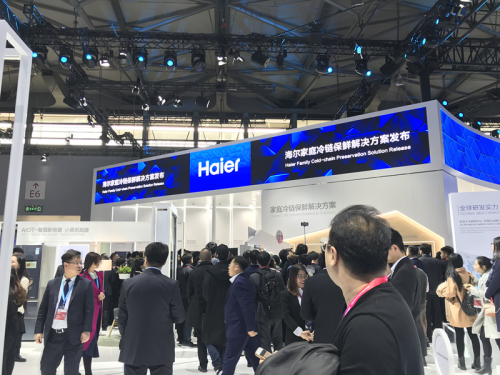 全面AI化家电狂欢 2018上海AWE的“变”与“不变”