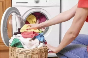 波轮和滚筒 哪种洗衣机洗的衣服比较干净？